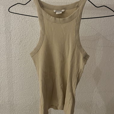 top beige