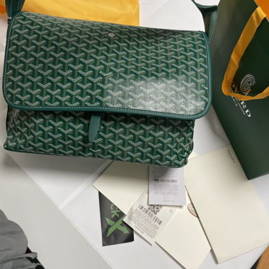 Grüne Goyard Messenger Bag