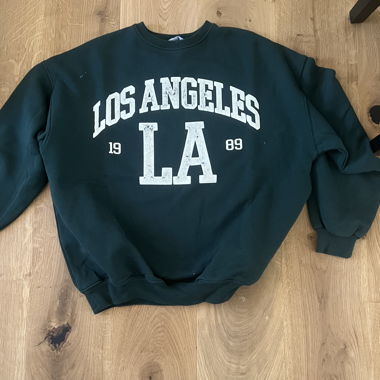 Grüner Sweater