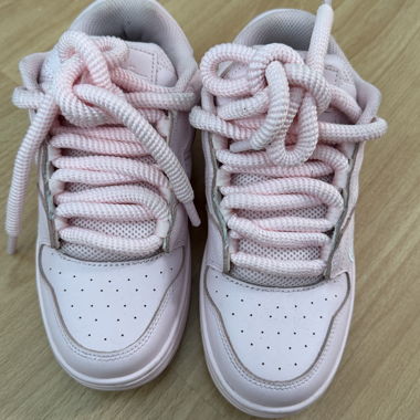 Sneakers Karl Kani roses