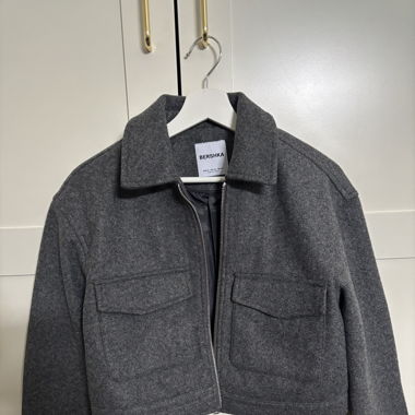 Leichte Bershka Jacke