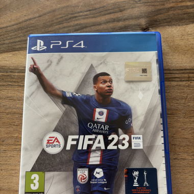 Fifa 23 and Fifa 17 for PS4