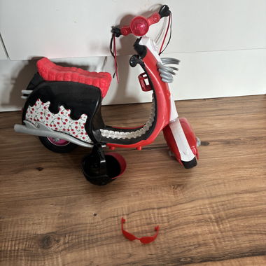 Scooter di Ghoulia Monsterhigh