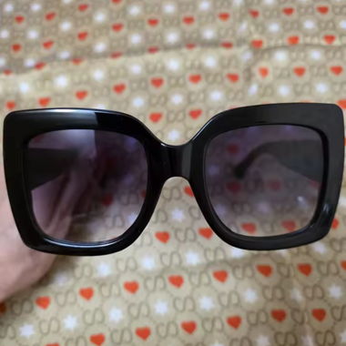 Black Oversized Sunglasses