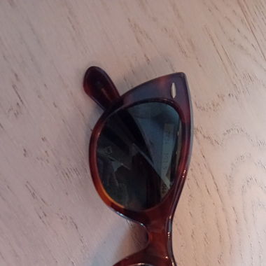 Rey-ban sunglasses 