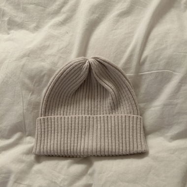 Beige Mütze Basic 