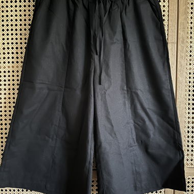 Buddhastones pantalon capri en lin