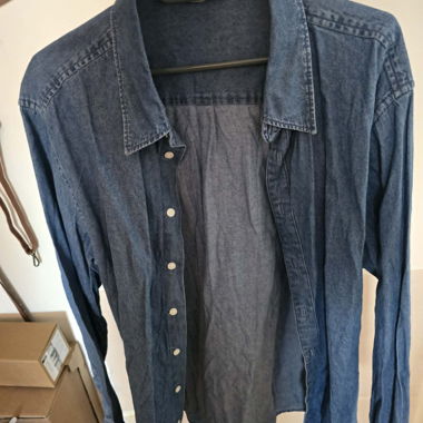 Denimhemd / blaues Jeanshemd