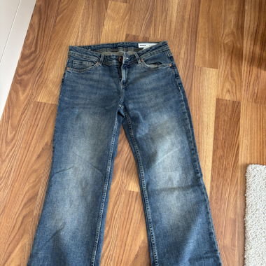 Jean Bershka pour femmes EUR 34