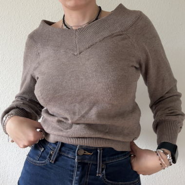 Offshoulder Pullover Hellbraun