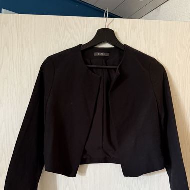 Kurze Jacke