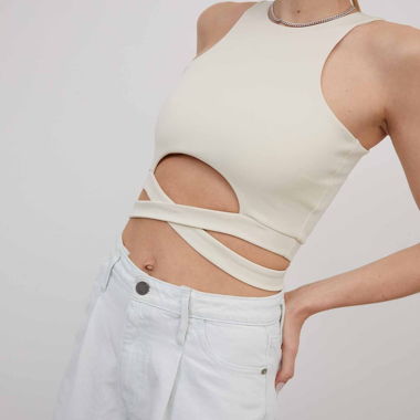 NEW Top corto LeGer crema da annodare - M