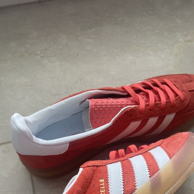 Adidas Gazelle Red US 10 EU 44 never worn