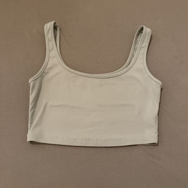 Pastellgrünes Top