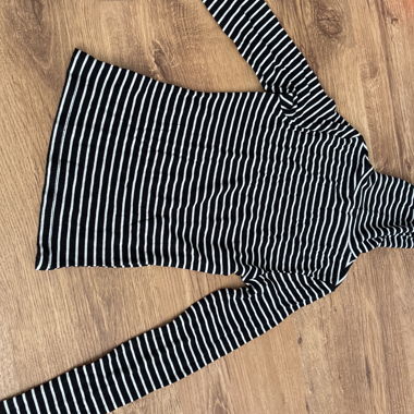 Pull avec longues manches et col roulé 
