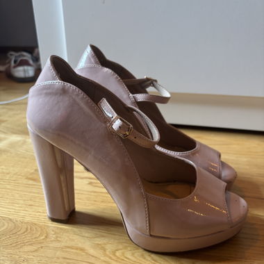 Pink High Heels 