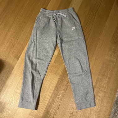Pantaloni da jogging Nike grigi