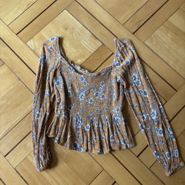 Bluse gelb mit Blumen