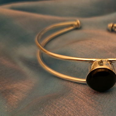 Boho-Armband mit schwarzem Onyx