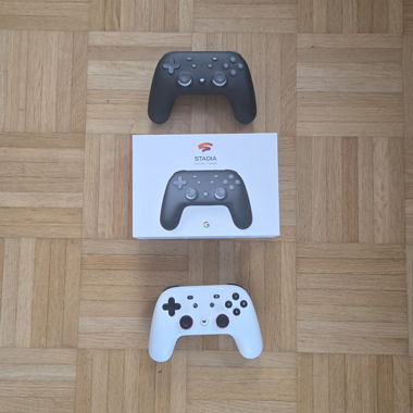 2 Stadia Controller