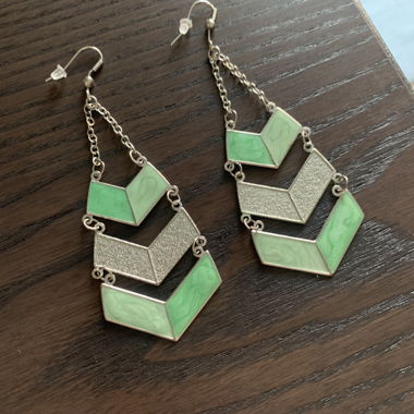 Orecchini statement verde argento