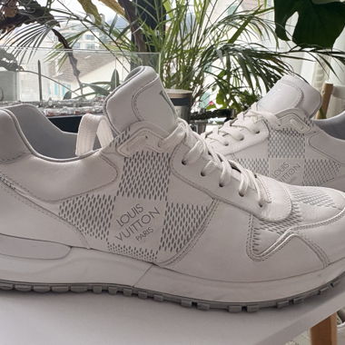 Louis vuitton run away mens white sneakers