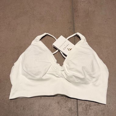 TEVEO White Sports Bra