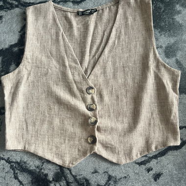 Beige Lustrin Vest