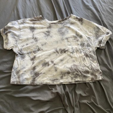Oversize cropped top