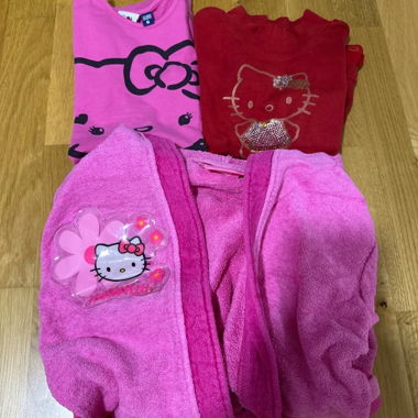Set Hello Kitty bimba: 3 maglie e accappatoio