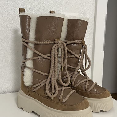 Stivali Inuikii Endurance Cozy marrone