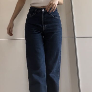 dark blue denim jeans