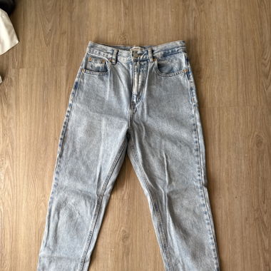 Momjeans