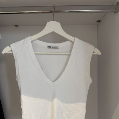 zara basic tank top