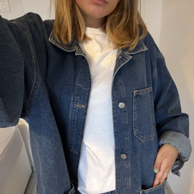 Oversized jeans jacket