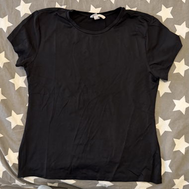 Schwarzes T-Shirt