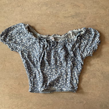 Floral Cropped Bluse