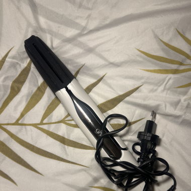 Duet Style GHD hot  air styler 