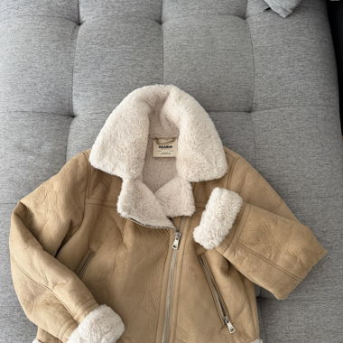 Veste en fausse fourrure Pull&Bear