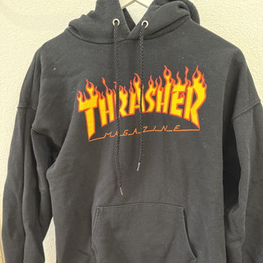 trasher pulli