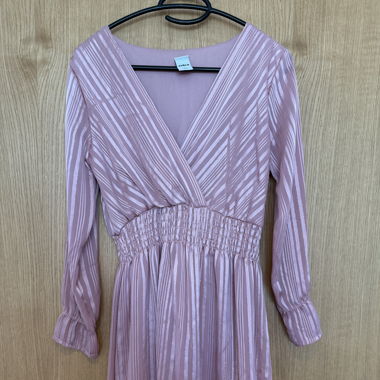 Robe rose scintillante