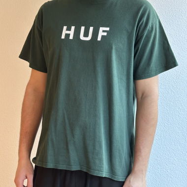 HUF green T-shirt
