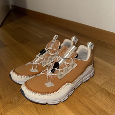 ON Schuhe leicht gebraucht