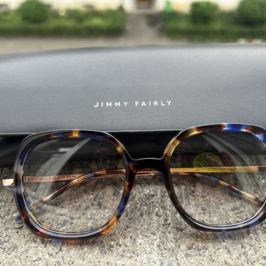 Jimmy Fairly glasses