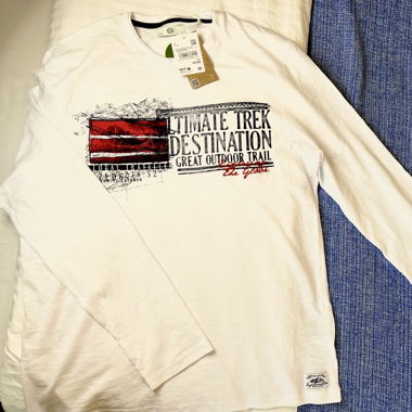 T-shirt a maniche lunghe