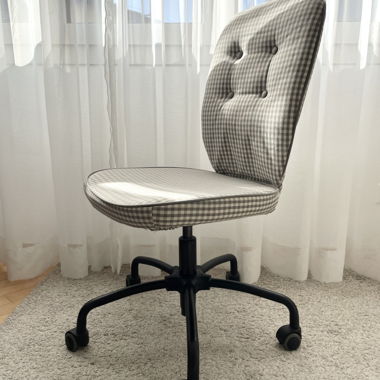 IKEA desk chair grey/white checkered