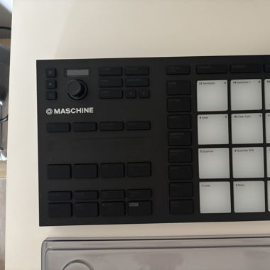 Native Instruments Traktor Maschine