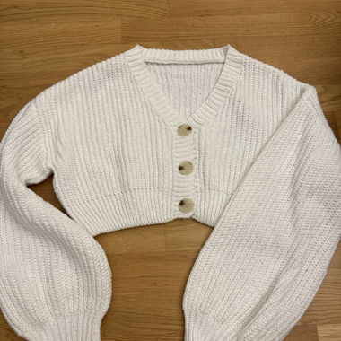 Weisser Strick-Cardigan