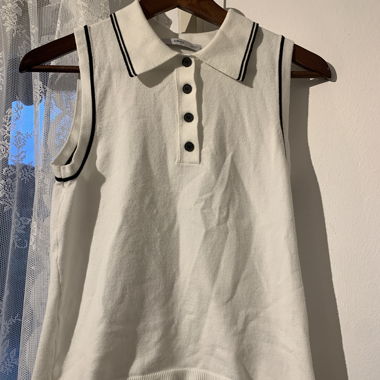 Sleeveless Knit Polo
