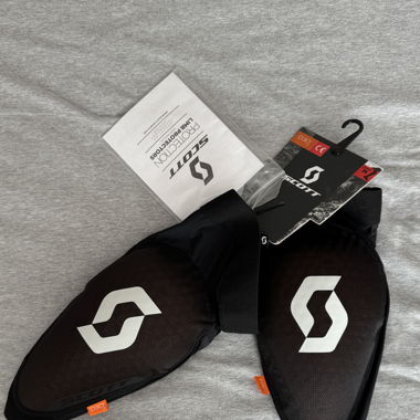 Scott MTB knee Guards - Soldier 2